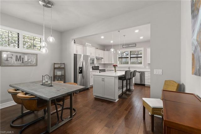 7202 Wilton DR, Naples, FL 34109