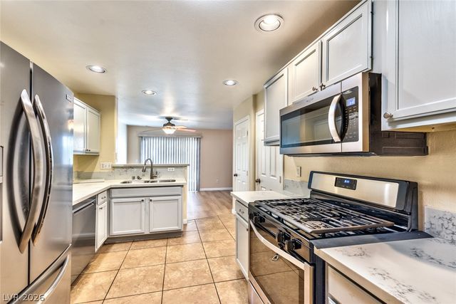 8217 Diamond Star Court, Las Vegas, NV 89145