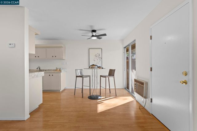 1919 Ygnacio Valley Rd 93, Walnut Creek, CA 94598