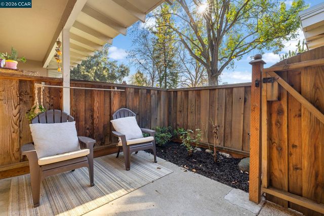 1919 Ygnacio Valley Rd 93, Walnut Creek, CA 94598