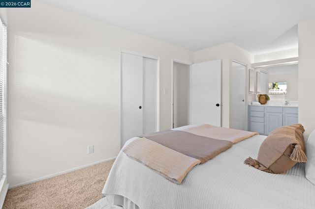 1919 Ygnacio Valley Rd 93, Walnut Creek, CA 94598