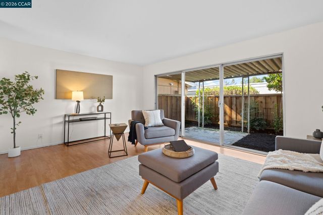 1919 Ygnacio Valley Rd 93, Walnut Creek, CA 94598