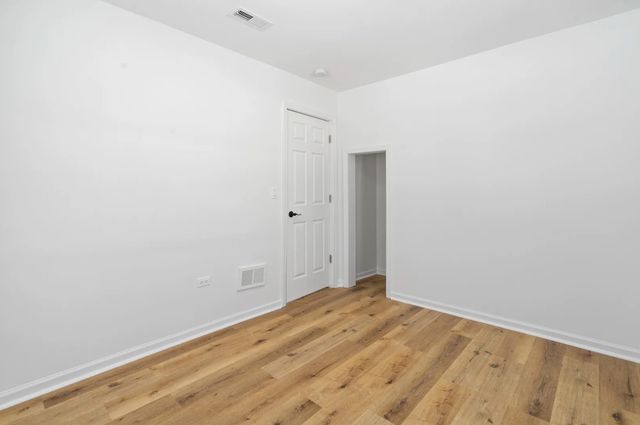 15527 Lamon Avenue, Oak Forest, IL 60452