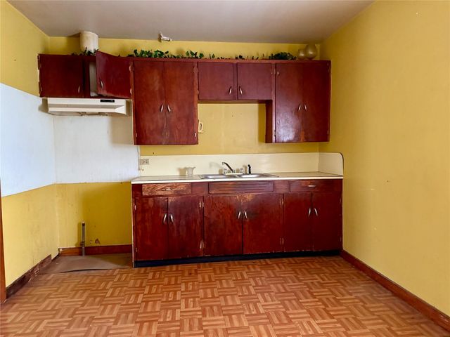 109 Selvera ST, Kyle, TX 78640