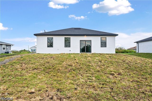 3407 75th ST W, Lehigh Acres, FL 33971