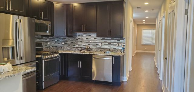 4139 W Fletcher Street 1, Chicago, IL 60641