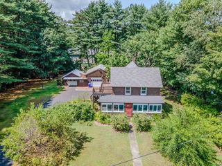 54 Fairview Street E, Greenfield, MA 01301