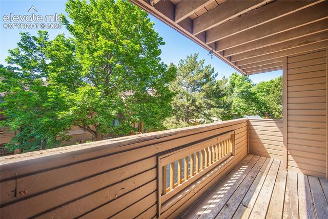 945 Moorings Drive, Colorado Springs, CO 80906