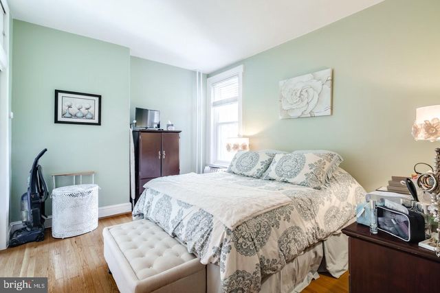 1725 PINE ST, Philadelphia, PA 19103