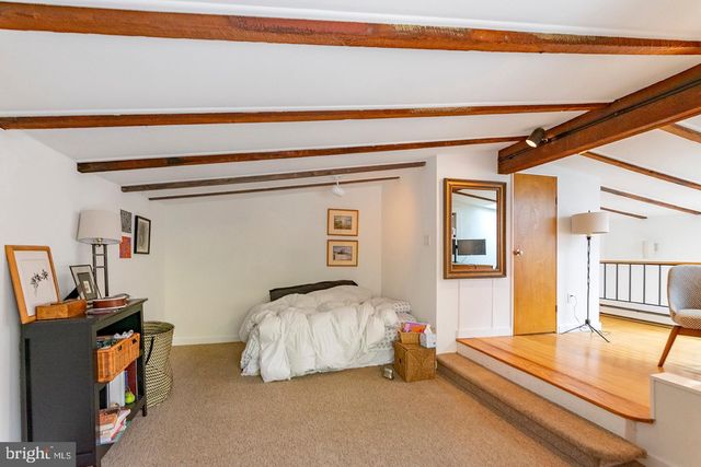 1725 PINE ST, Philadelphia, PA 19103