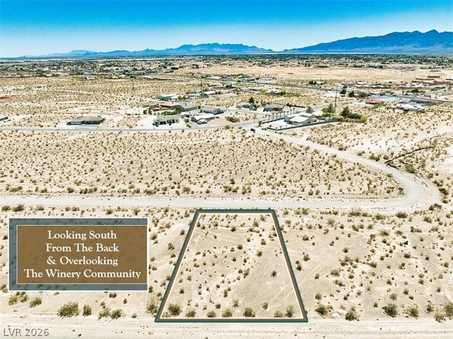 1720 East Mescalero Avenue, Pahrump, NV 89048