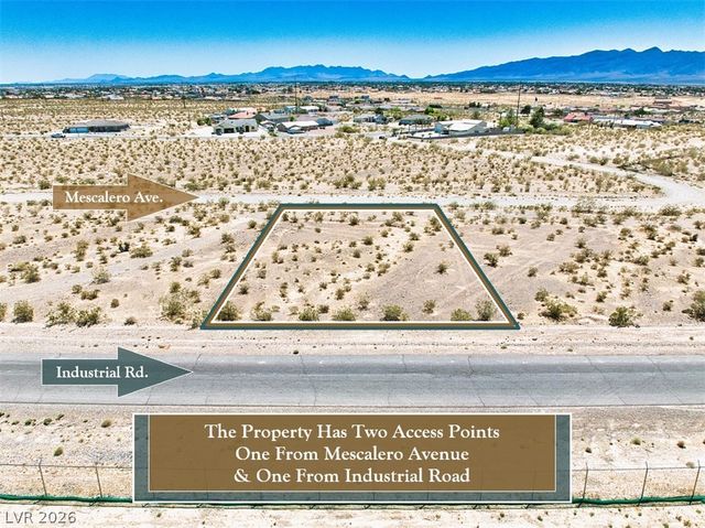 1720 East Mescalero Avenue, Pahrump, NV 89048