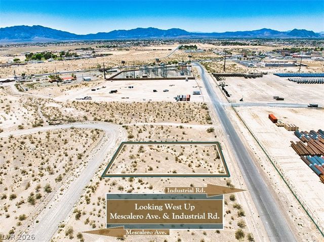 1720 East Mescalero Avenue, Pahrump, NV 89048