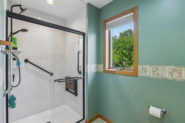 920 Lexington Way, Waunakee, WI 53597