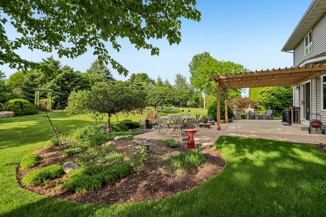 920 Lexington Way, Waunakee, WI 53597
