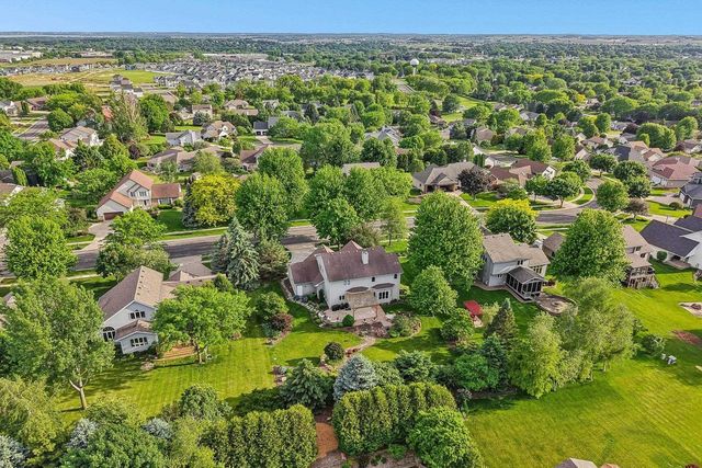 920 Lexington Way, Waunakee, WI 53597