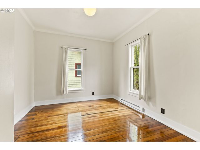 1875 W 15th Ave, Eugene, OR 97402