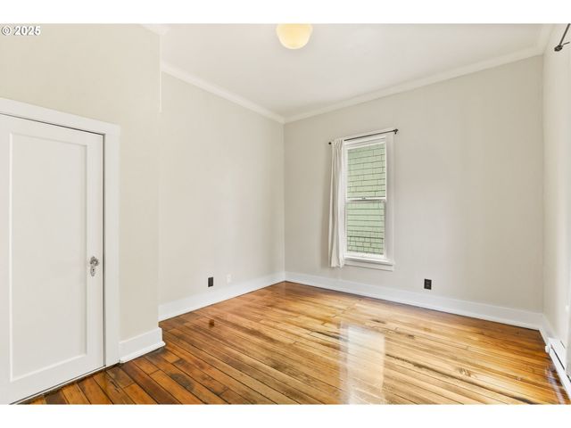 1875 W 15th Ave, Eugene, OR 97402