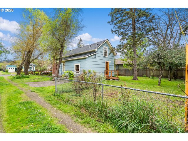 1875 W 15th Ave, Eugene, OR 97402