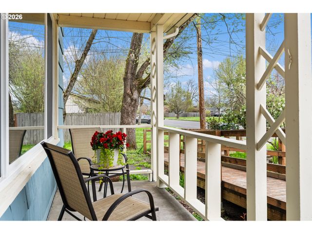 1875 W 15th Ave, Eugene, OR 97402