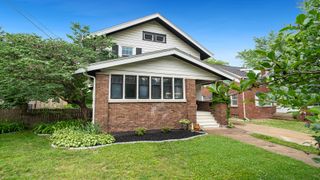 324 N PROSPECT Street, Rockford, IL 61107