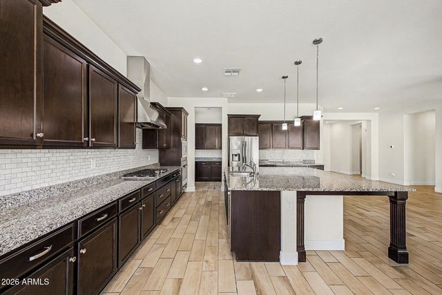 9960 E RUBIDIUM Avenue, Mesa, AZ 85212