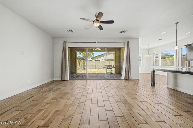 9960 E RUBIDIUM Avenue, Mesa, AZ 85212