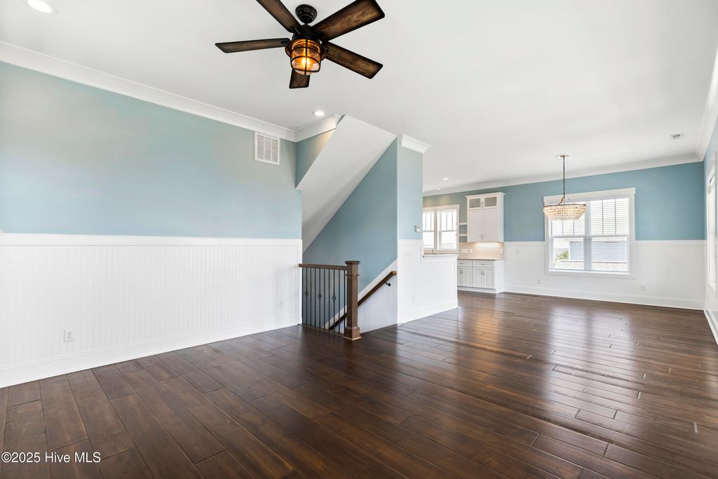 Image 24 of property listing at 711 Carolina Beach Avenue N, Carolina Beach, NC 28428