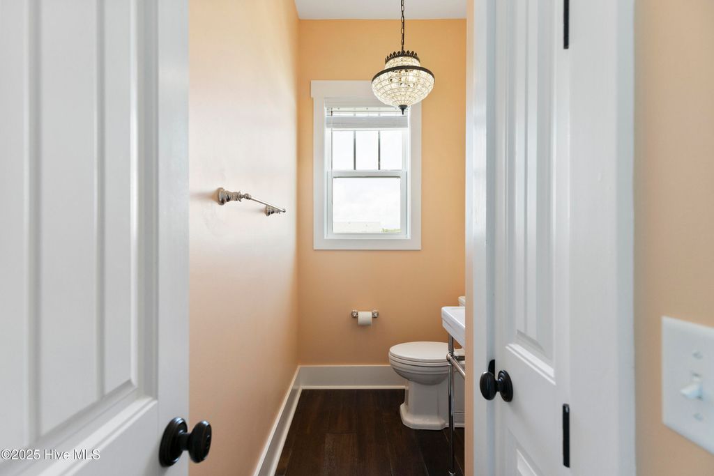 Image 33 of property listing at 711 Carolina Beach Avenue N, Carolina Beach, NC 28428