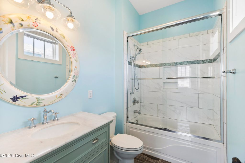 Image 37 of property listing at 711 Carolina Beach Avenue N, Carolina Beach, NC 28428