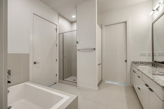 207 W Johanna ST 207, Austin, TX 78704