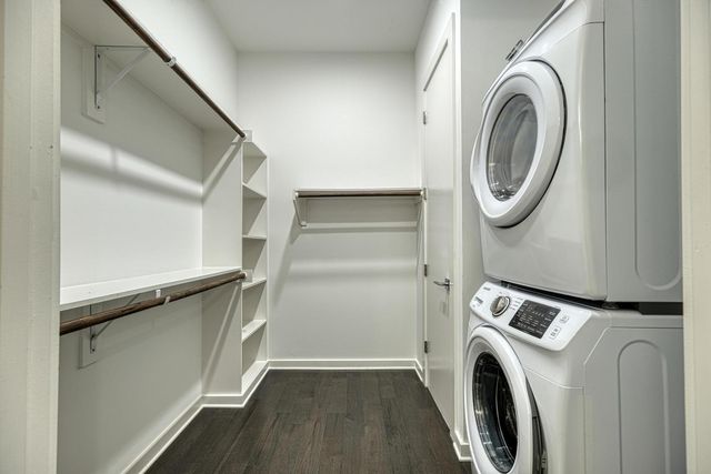 207 W Johanna ST 207, Austin, TX 78704