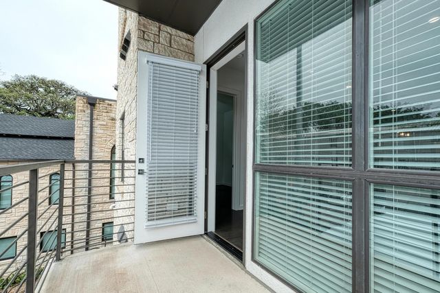 207 W Johanna ST 207, Austin, TX 78704
