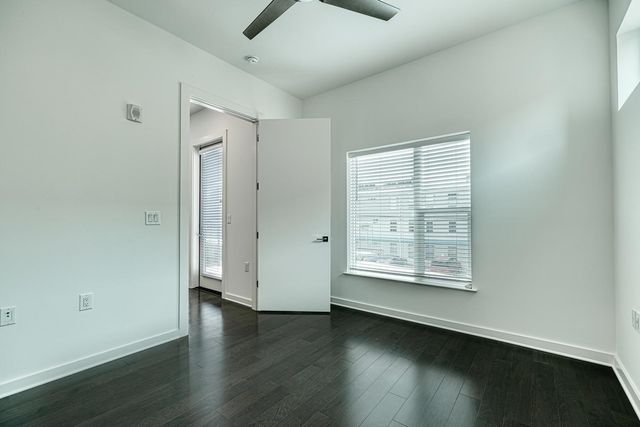 207 W Johanna ST 207, Austin, TX 78704