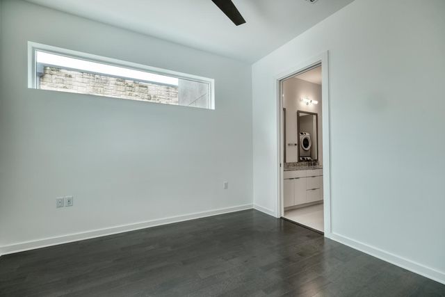 207 W Johanna ST 207, Austin, TX 78704