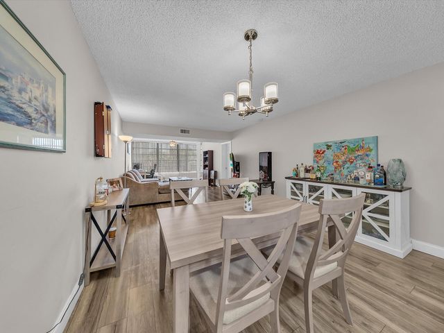 1701 Whitehall Drive 302, Davie, FL 33324