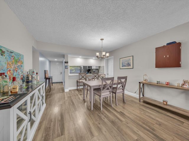 1701 Whitehall Drive 302, Davie, FL 33324