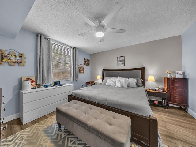 1701 Whitehall Drive 302, Davie, FL 33324