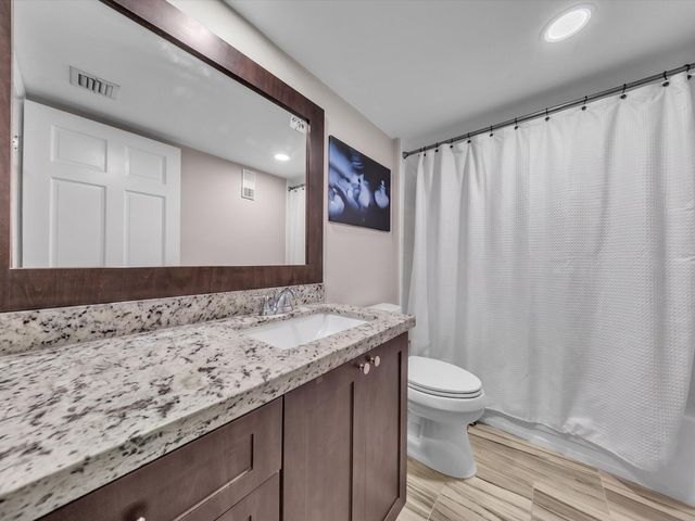 1701 Whitehall Drive 302, Davie, FL 33324