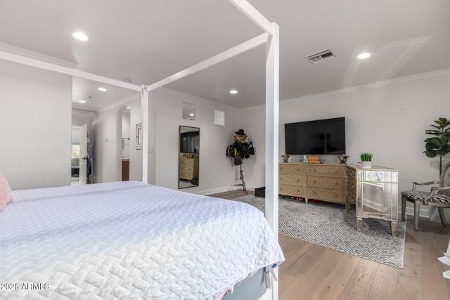 5555 E MONTEROSA Street, Phoenix, AZ 85018