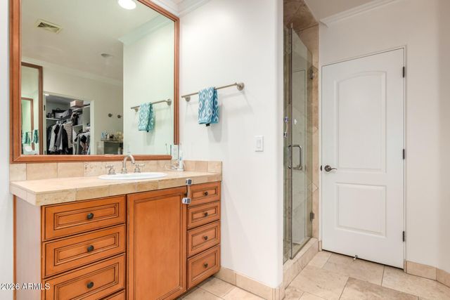 5555 E MONTEROSA Street, Phoenix, AZ 85018