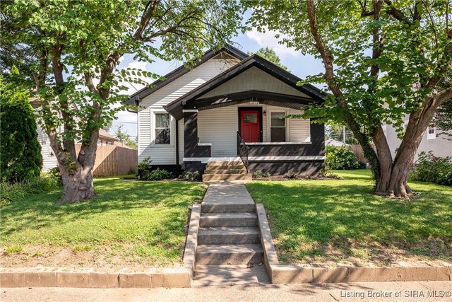 2216 Morton Avenue, New Albany, IN 47150