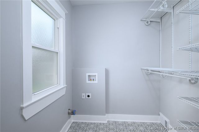 2216 Morton Avenue, New Albany, IN 47150