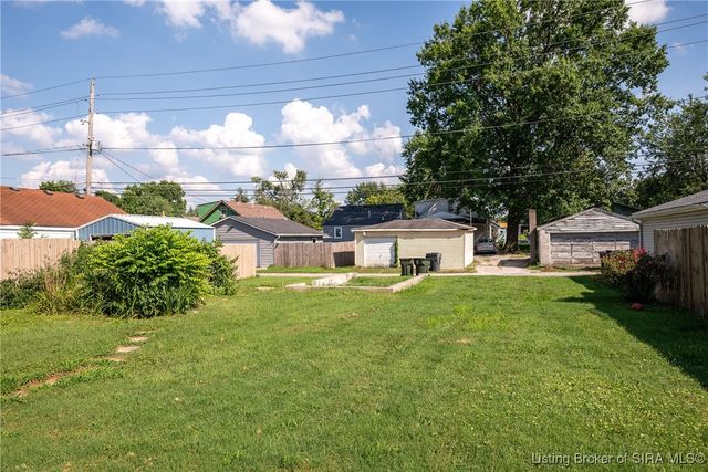 2216 Morton Avenue, New Albany, IN 47150