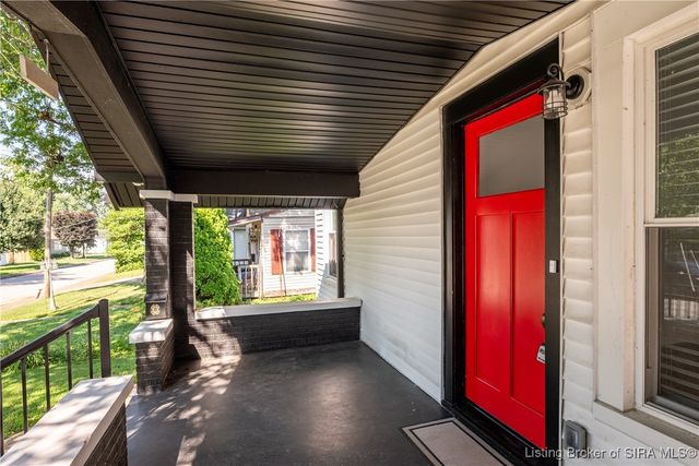 2216 Morton Avenue, New Albany, IN 47150