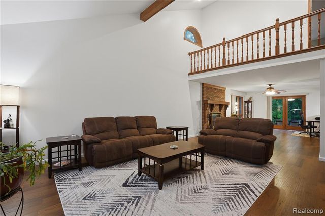 68345 Romeo Plank Road, Ray, MI 48096