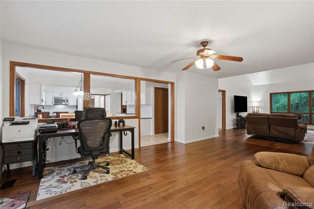 68345 Romeo Plank Road, Ray, MI 48096