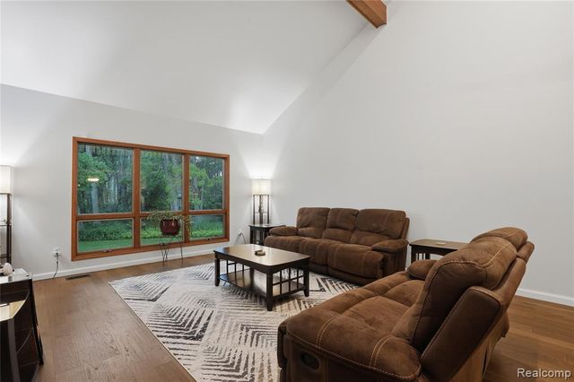 68345 Romeo Plank Road, Ray, MI 48096