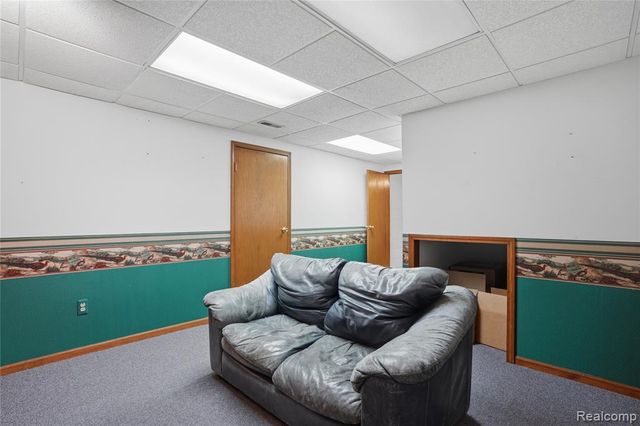 68345 Romeo Plank Road, Ray, MI 48096