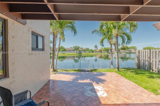 8340 NW 193rd Ln, Hialeah, FL 33015